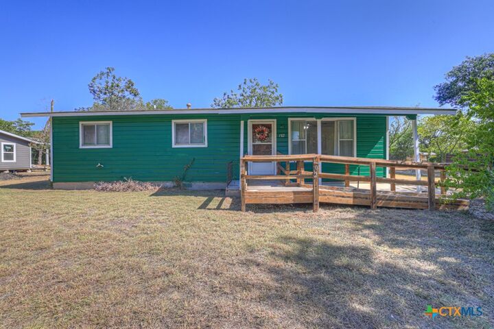 Property Photo:  102 Selvera Street  TX 78640 