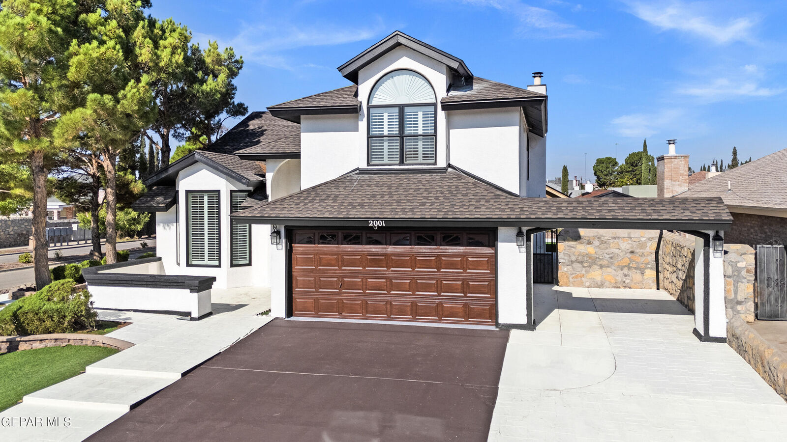 Property Photo: 2001 Sun Tide Drive TX 79938