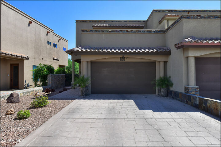 Property Photo:  400 Ana Way A  TX 79912 