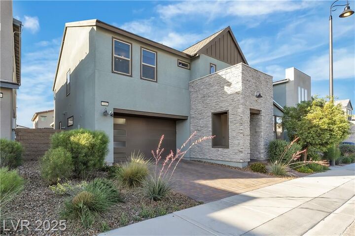 Property Photo: 3206 Fountaintree Avenue NV 89044