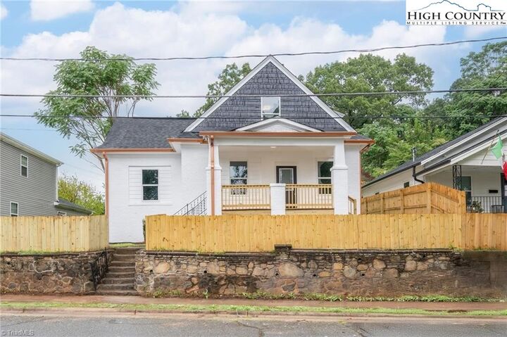 931 Pittsburg Avenue  Winston-Salem NC 27105 photo