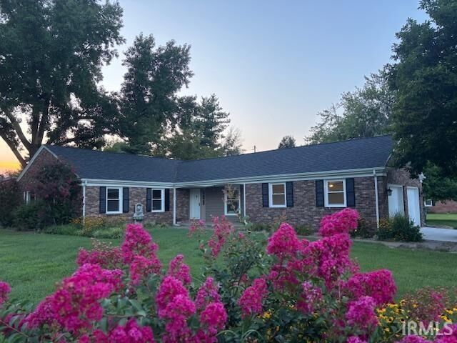 Property Photo:  6808 Lincoln Avenue  IN 47715 