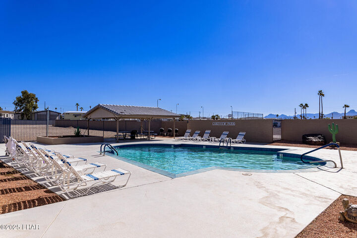Property Photo: 1608 Sea Angler Dr AZ 86403