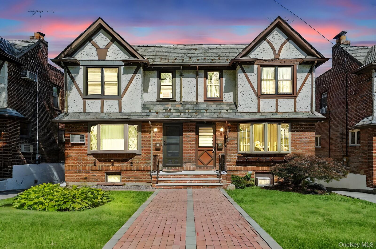 Property Photo: 1245 Rhinelander Avenue NY 10461