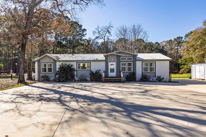 Property Photo: 233 Canal Drive TX 75948