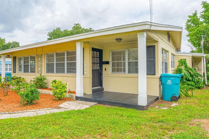 Property Photo:  1039 Thornton Avenue  FL 32803 