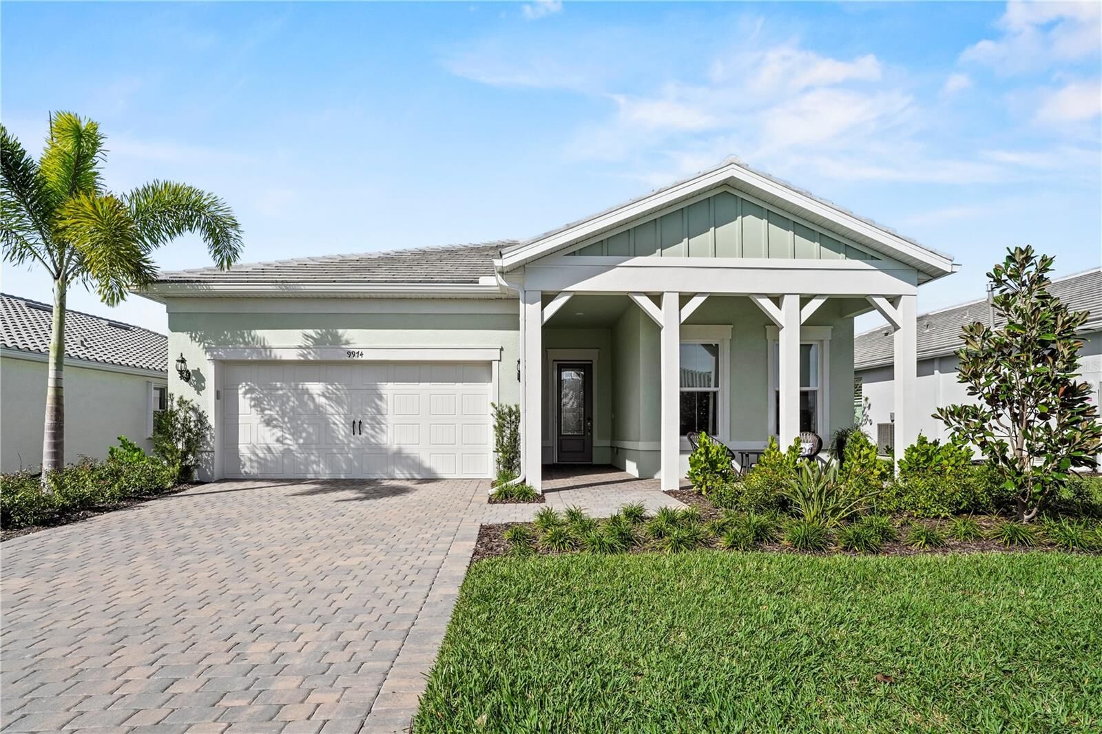 Property Photo: 9974 Beachwalk Drive FL 34223