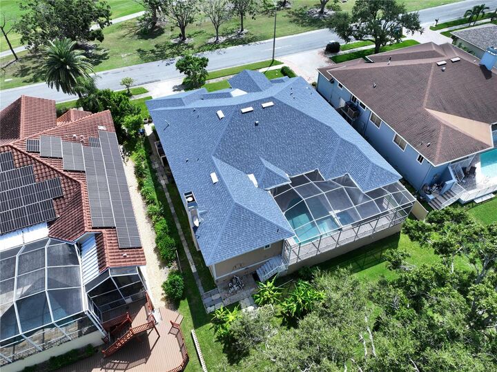 Property Photo: 7116 Pebble Beach Lane FL 33777