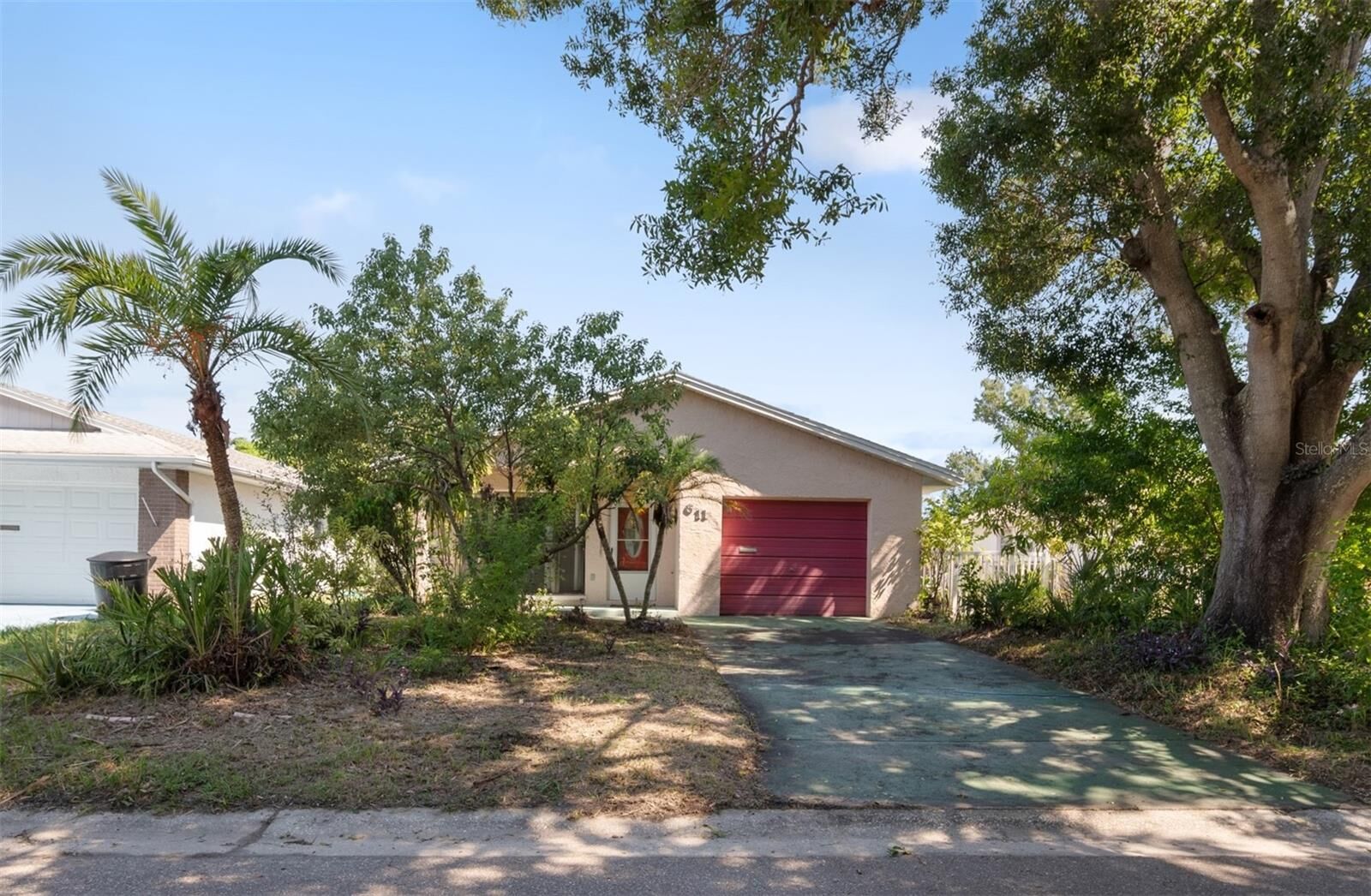 Property Photo: 611 49th Avenue N FL 33703