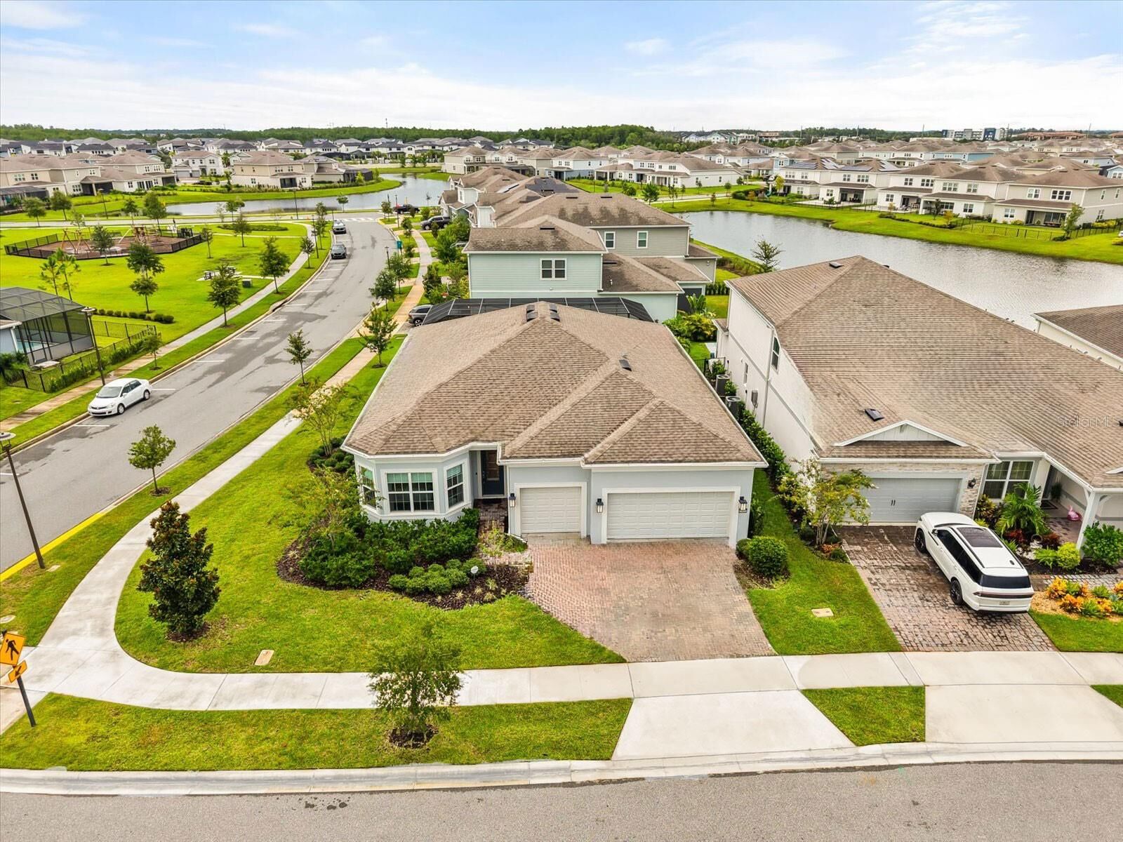 Property Photo:  13401 Panama Beach Court  FL 32827 