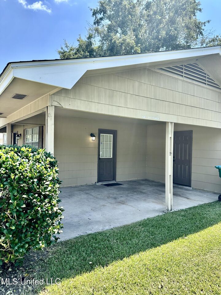 Property Photo: 121 Beverly Drive MS 39564