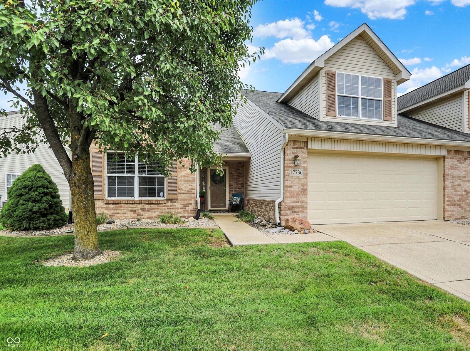 Property Photo: 17736 Crown Pointe Court IN 46062