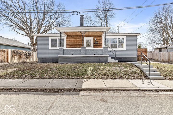 Property Photo: 2421 E 11th Street IN 46201
