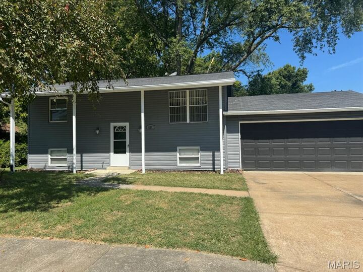 Property Photo: 11297 Aspen Woods Drive MO 63138