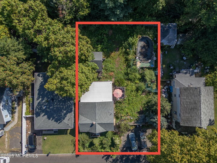 Property Photo: 34 Lincoln Court NJ 07734