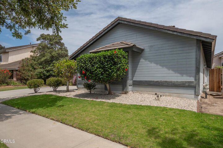 Property Photo: 670 Lions Gate Drive CA 93030
