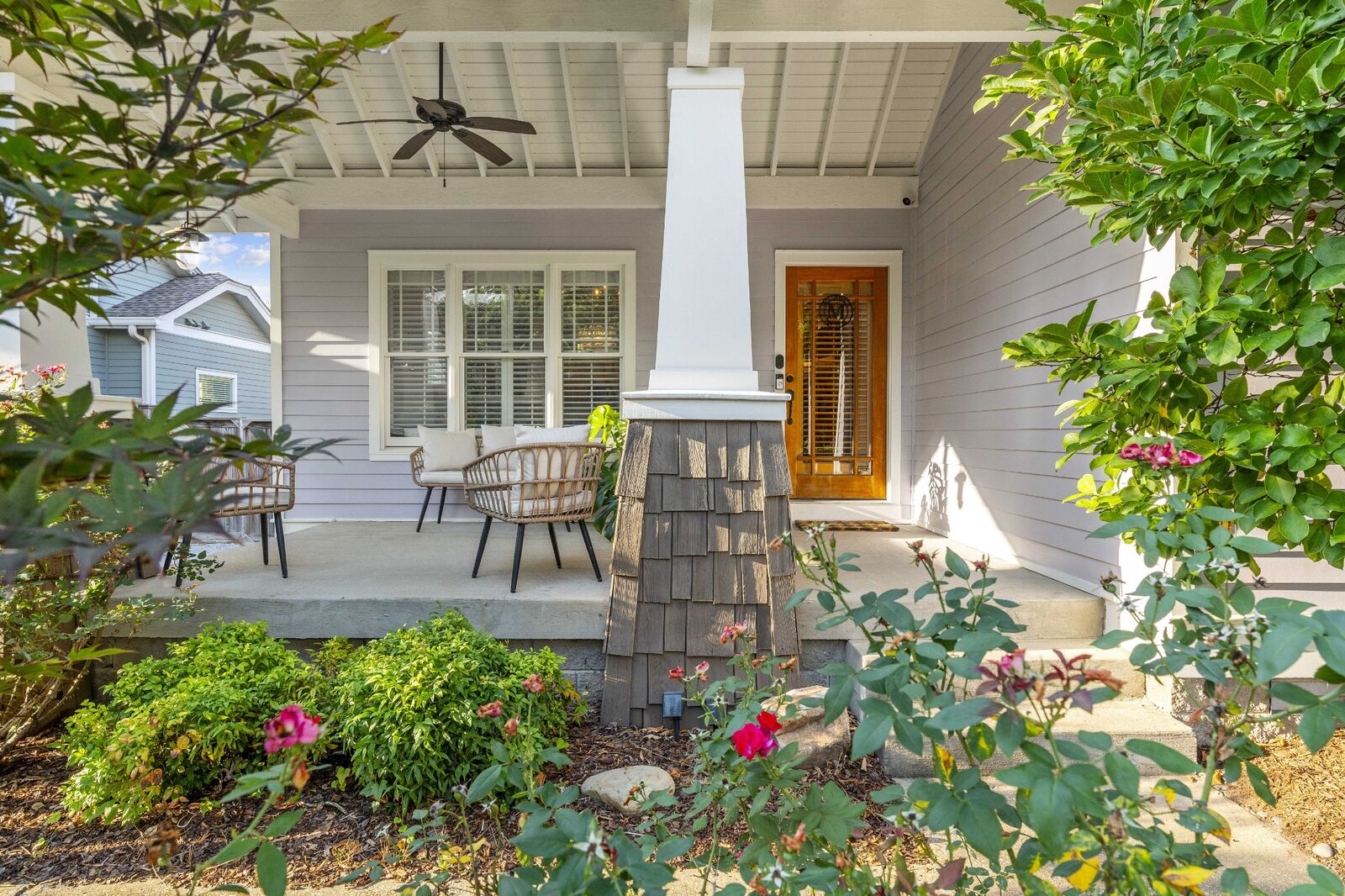 Property Photo:  1415 Fatherland St  TN 37206 
