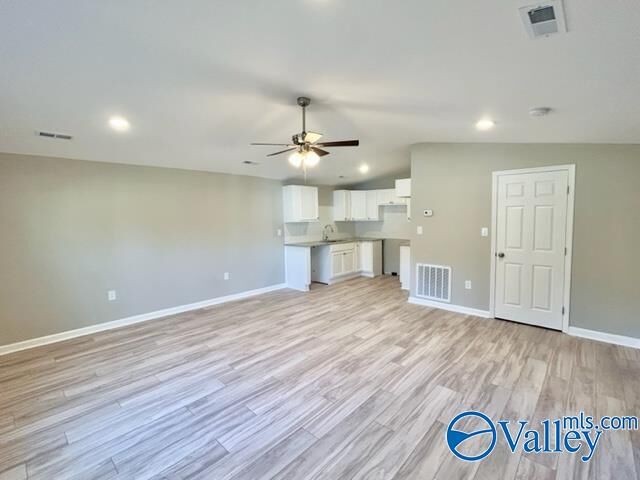 Property Photo: 2909 Meridian Street AL 35811