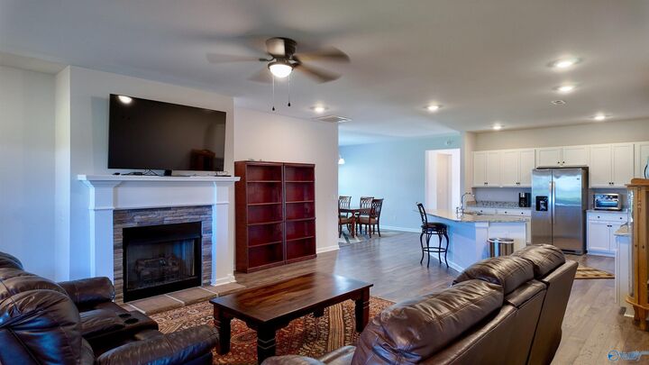 Property Photo: 320 Addison Court AL 35761