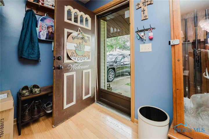 Property Photo: 1709 Eastview Drive OH 45840