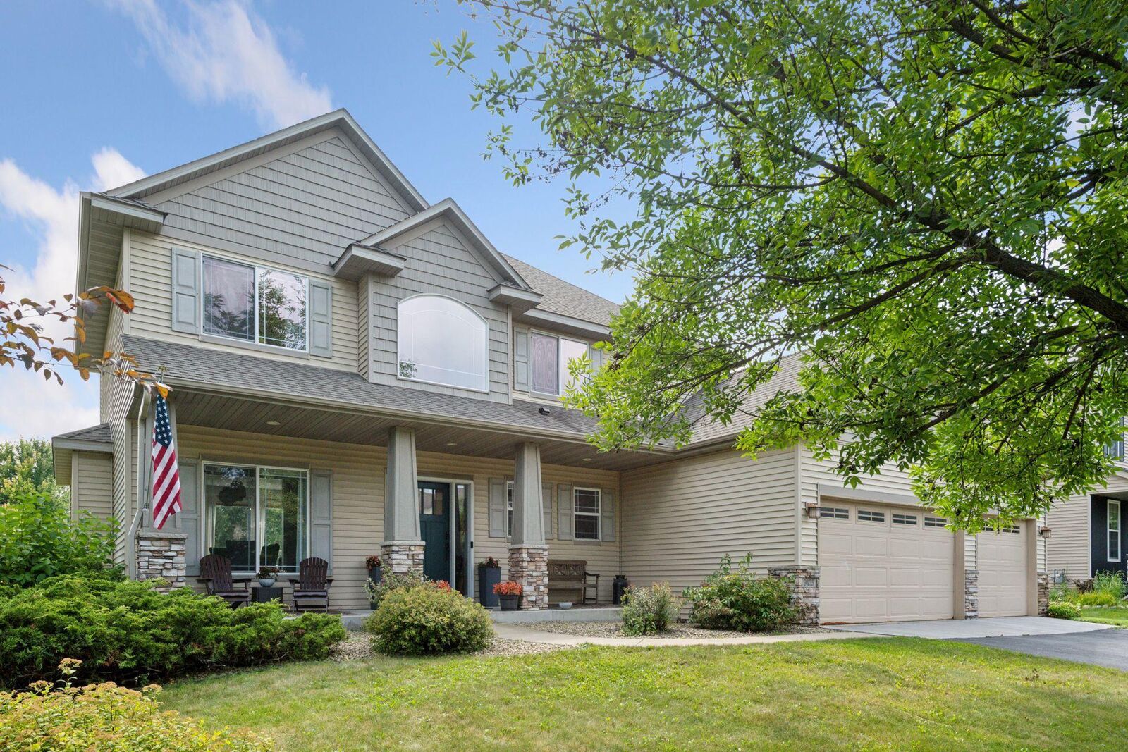 Property Photo: 9475 Gander Lane MN 55375