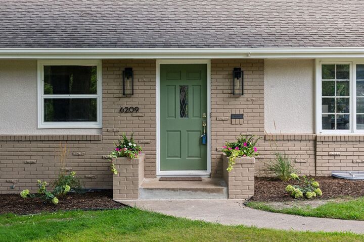 Property Photo: 6209 Halifax Avenue S MN 55424