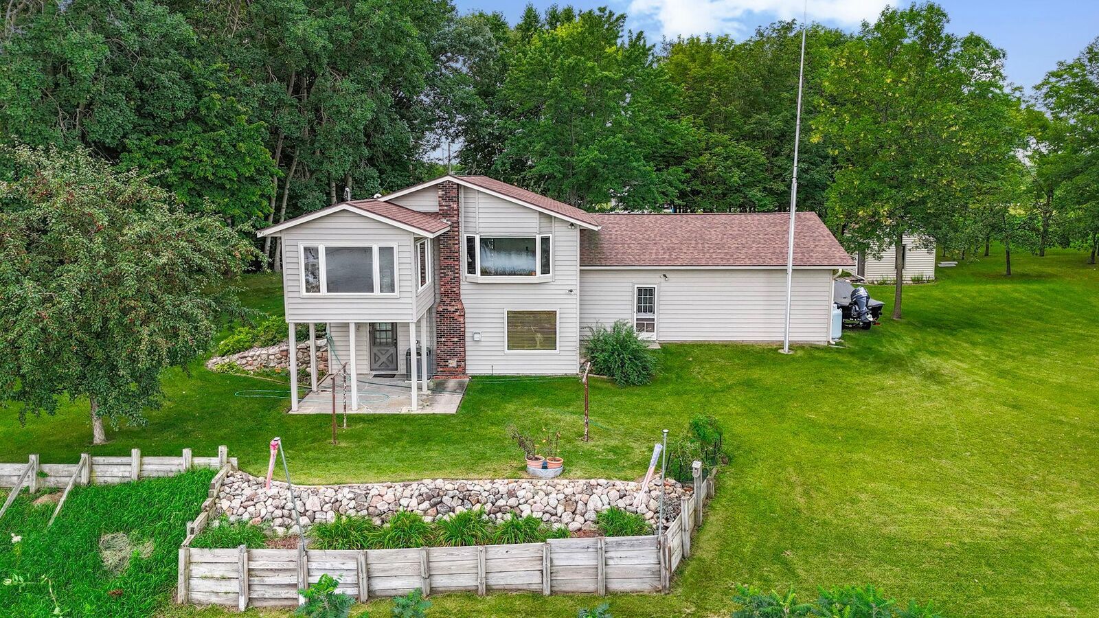 Property Photo: 34092 Tower Road MN 56307
