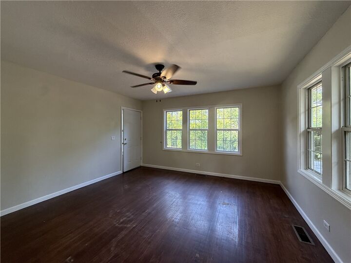 Property Photo: 711 Chestnut Street AR 72601