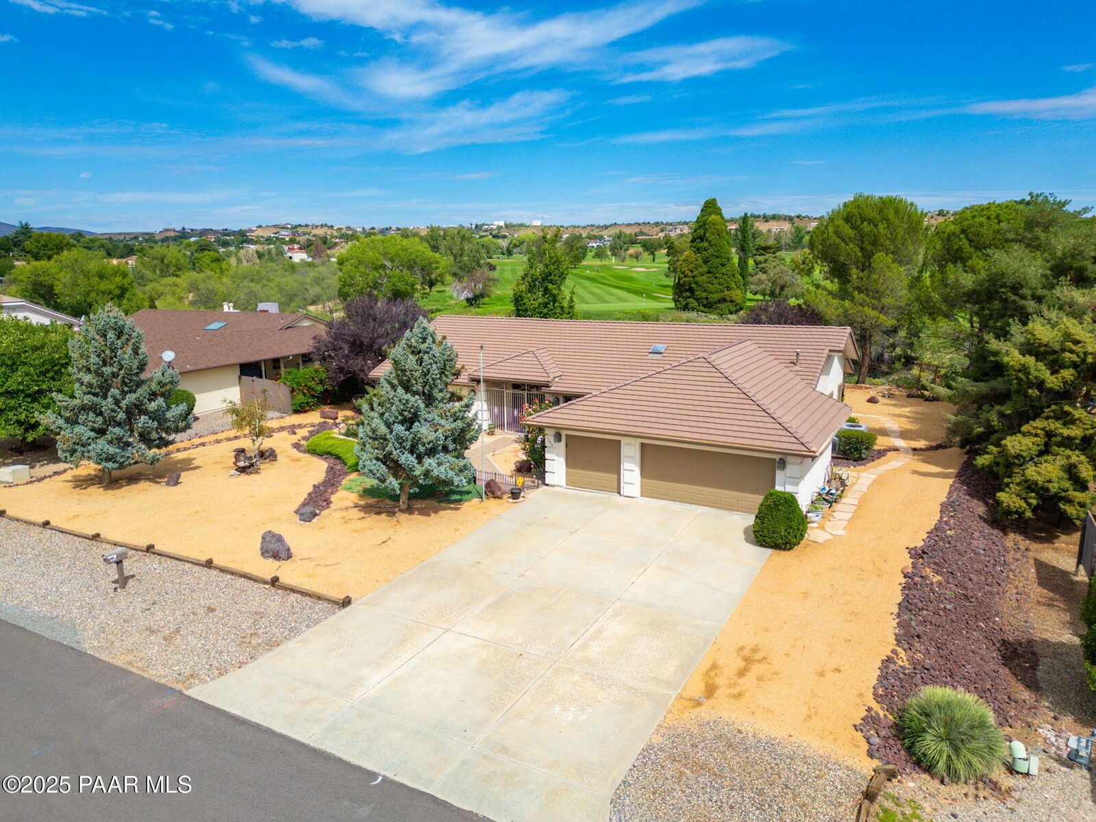 Property Photo:  11452 E Turquoise Circle  AZ 86327 