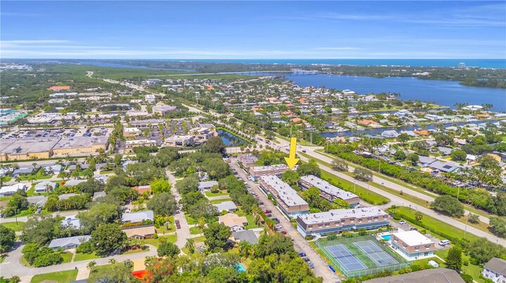 Property Photo: 1901 Indian River Boulevard 105D FL 32960