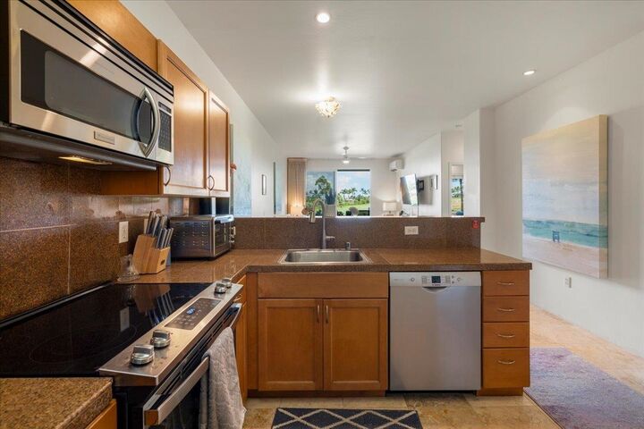 Property Photo: 3950 Kalai Waa St Y102 HI 96753