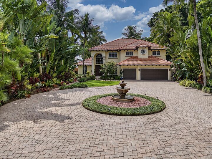 Property Photo: 6297 Pine Drive FL 33462