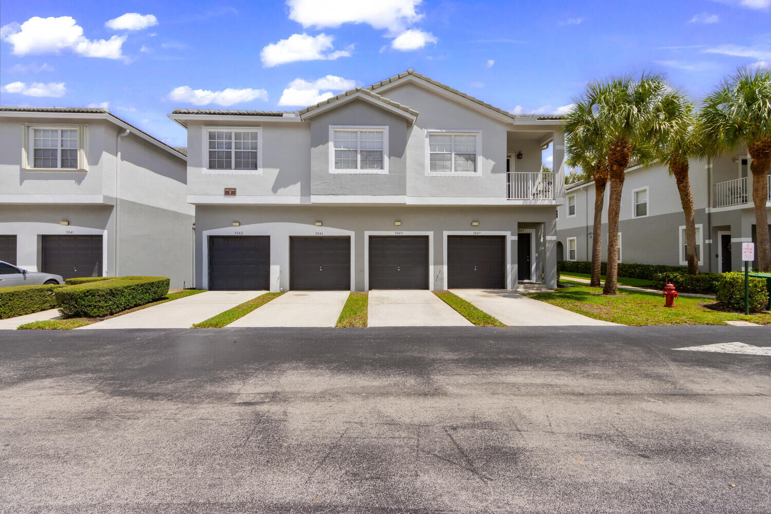 Property Photo:  3043 Grandiflora Drive  FL 33467 
