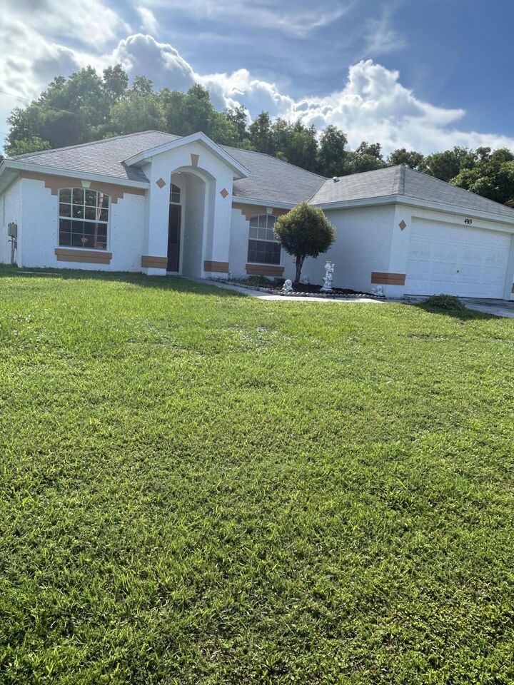 Property Photo: 4919 NW Forlano Street FL 34983