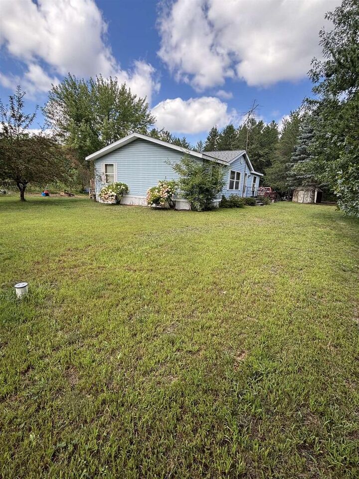 Property Photo: 1629 Apache Avenue WI 54457