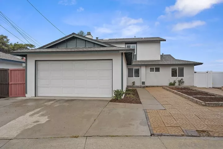 Property Photo: 5374 Palmyra Ave CA 92117