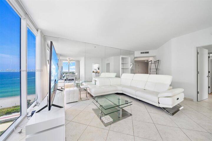 Property Photo:  4779 Collins Ave 1507  FL 33140 
