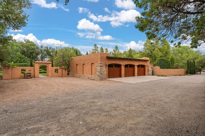 Property Photo: 5405 Eakes Road NW NM 87107