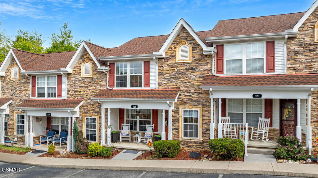 Property Photo: 528 Orchard Valley Way TN 37862