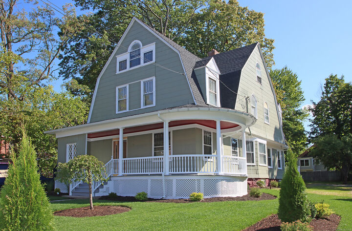 Property Photo:  62 Whitney Street  CT 06105 