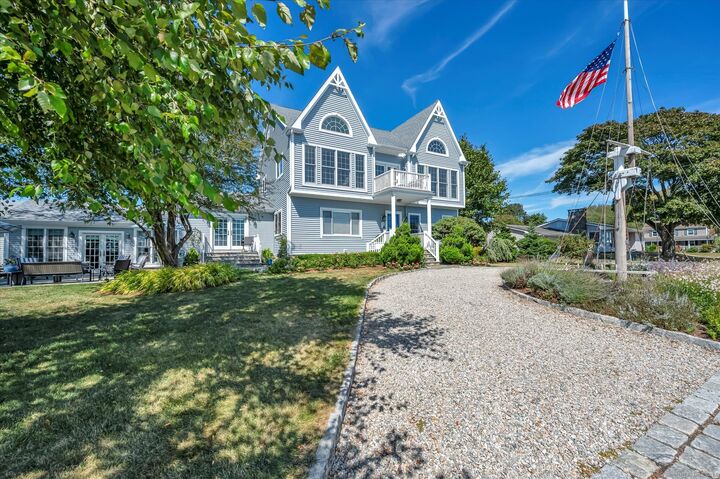 Property Photo:  19 Riverside Drive  CT 06413 
