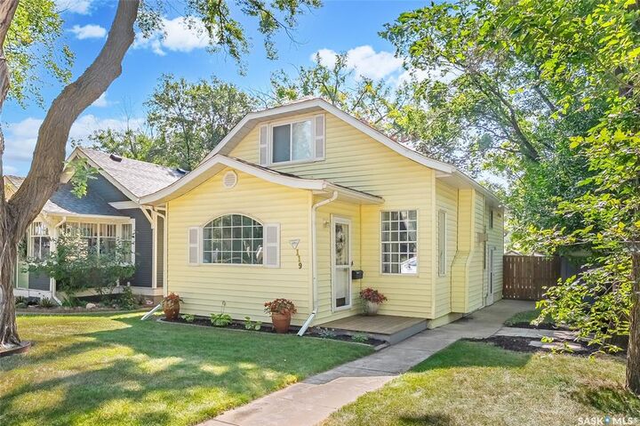 119 28th Street W  Saskatoon SK S7L 0K1 photo