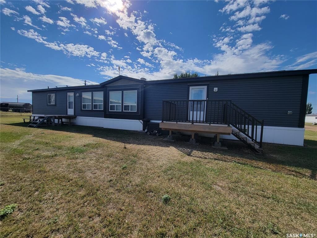 Property Photo: 5123 Mirror Drive SK S0L 2C0