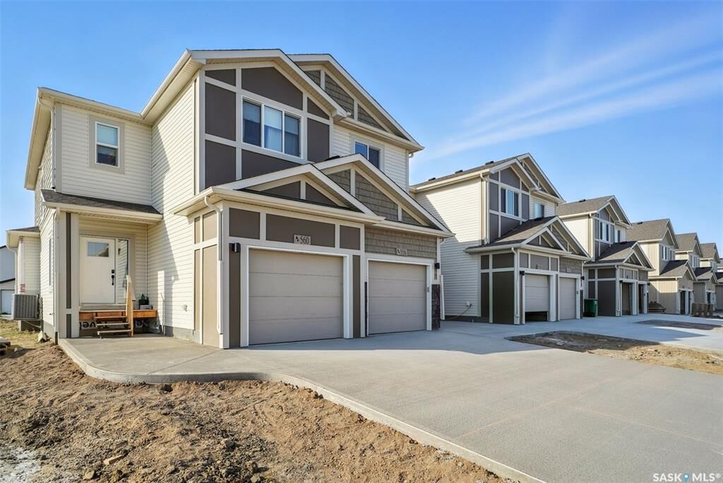 Photo de la propriété: 504 Myles Heidt Manor SK S7W 1H9