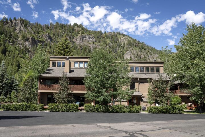 126 Bird Dr 6  Ketchum ID 83340 photo