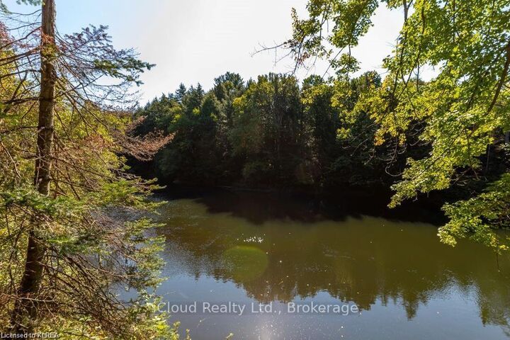 Property Photo:  233 Trillium Lane  ON K0K 3J0 