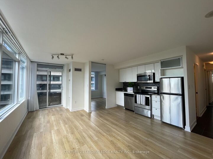Property Photo: 25 Telegram Mews 609 ON M5V 3Z1