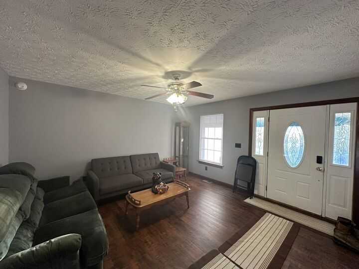 Property Photo: 572 Township Road 145 OH 45638