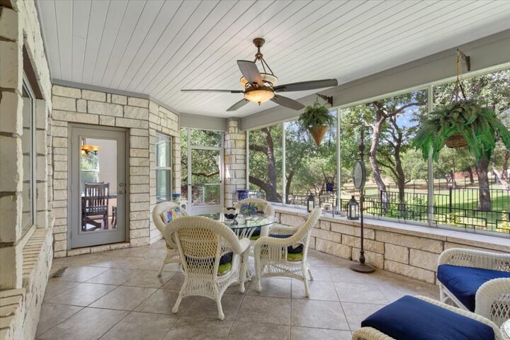 Property Photo:  116 Hacienda Heights Cove  TX 78633 