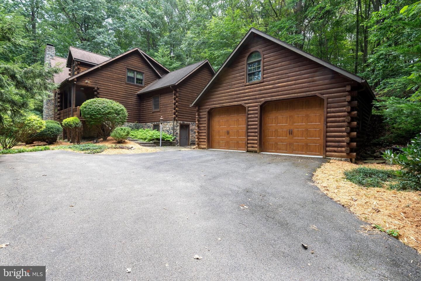 Property Photo:  264 Mount Hope School Road  PA 17584 